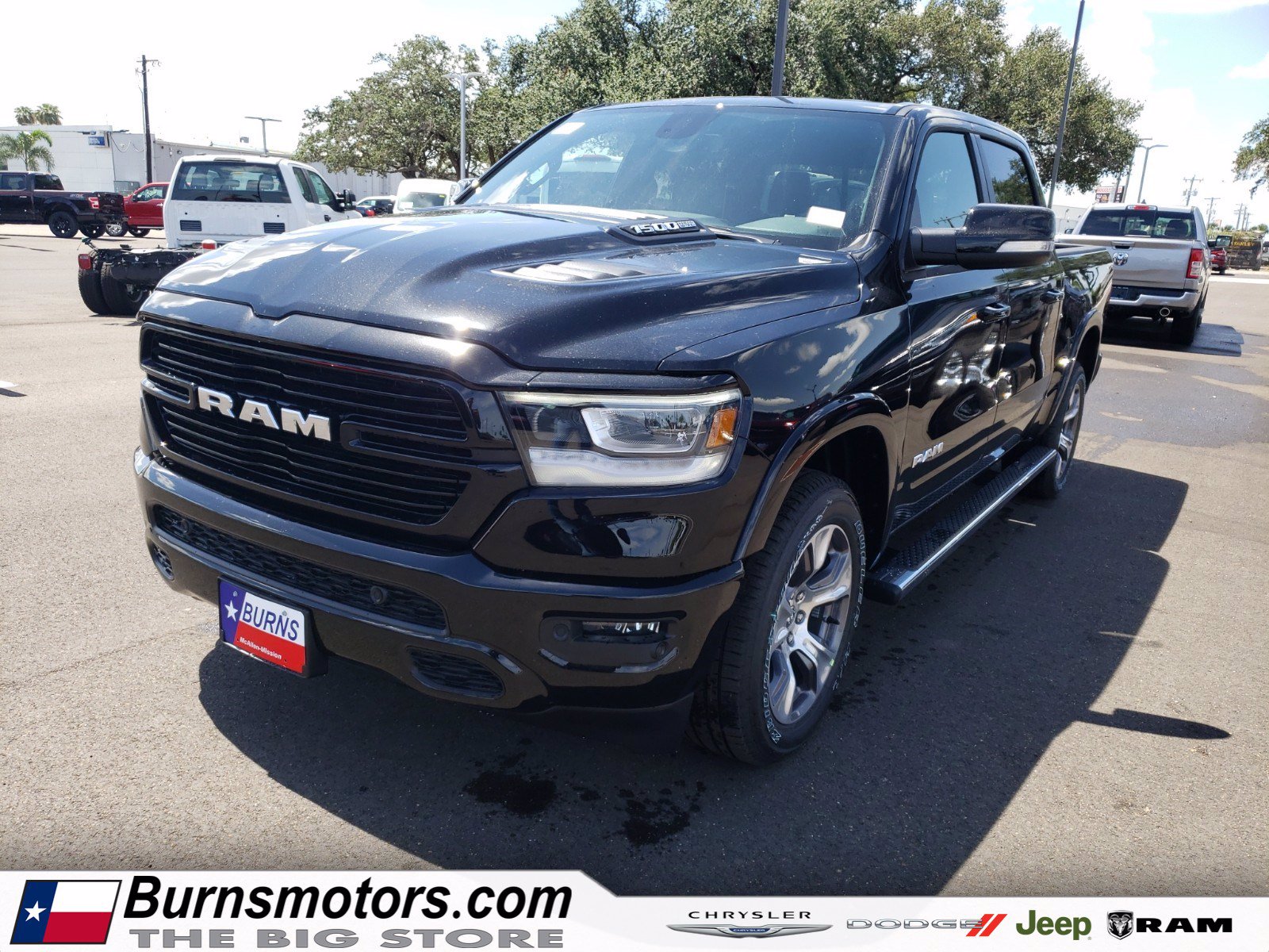 New 2020 RAM 1500 Laramie Sport Crew Cab 4×4