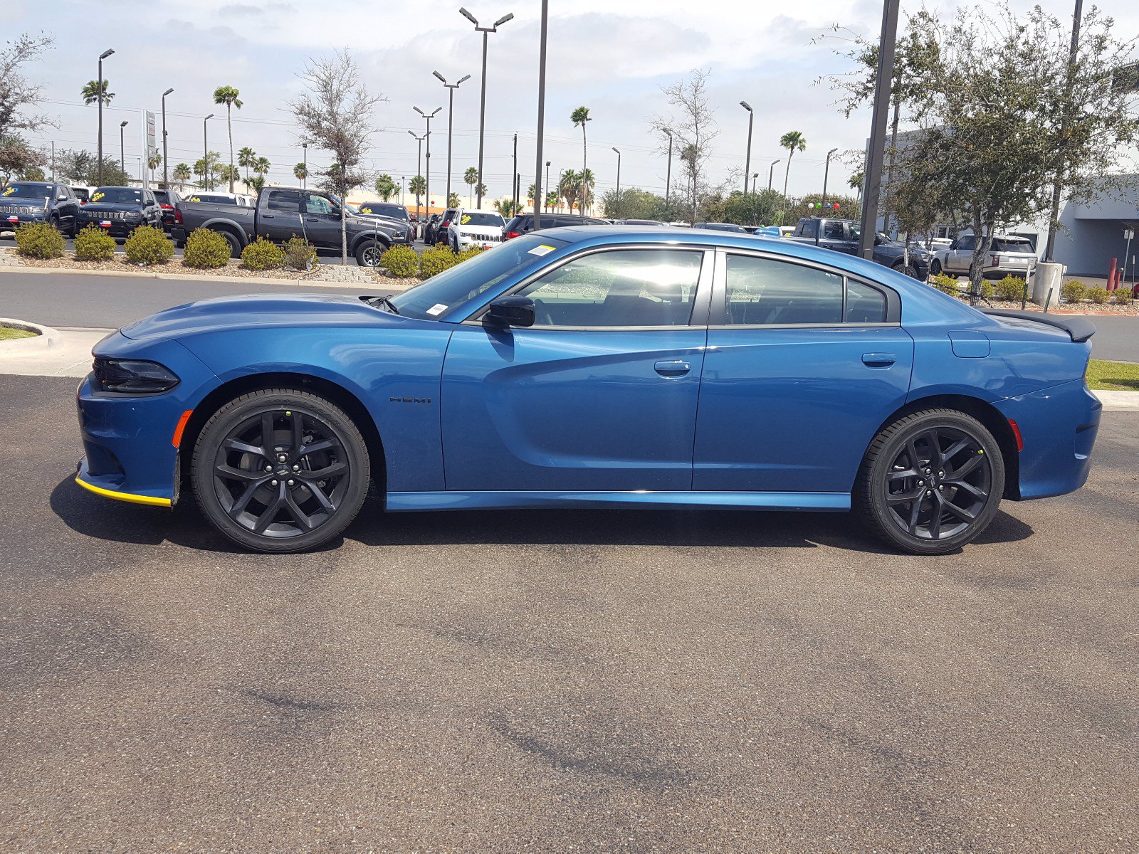 New 2020 DODGE Charger R/T Blacktop