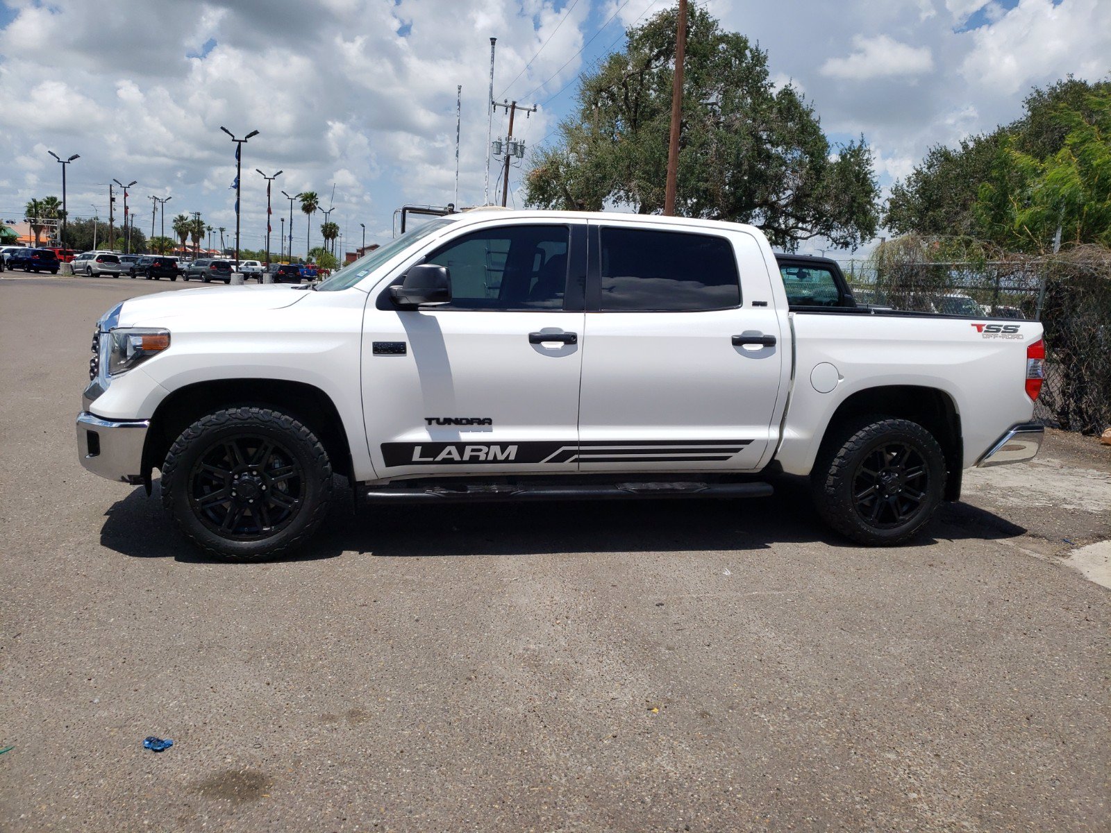 Pre-Owned 2019 Toyota Tundra 4WD SR5 Crew Cab Pickup in McAllen #20812A